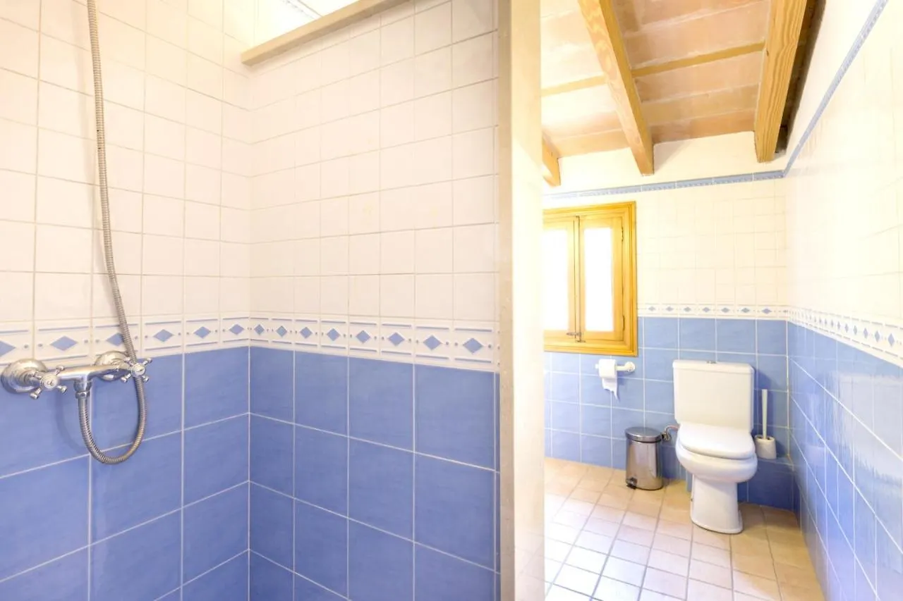 Spacious Apartment In Pollenca With Mountain View Španělsko